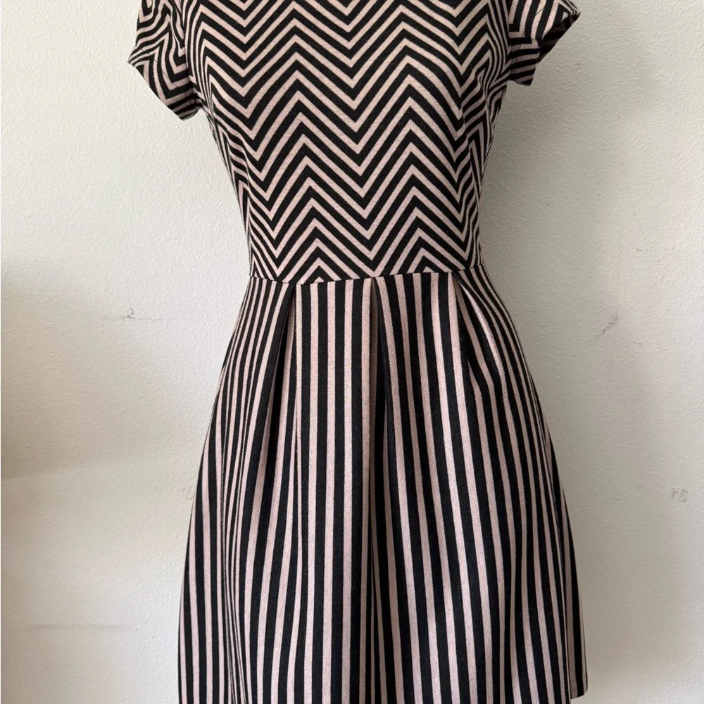 MAISON JULES Women’s Fit & Flare Dress Sl Size Small - Picture 6 of 9